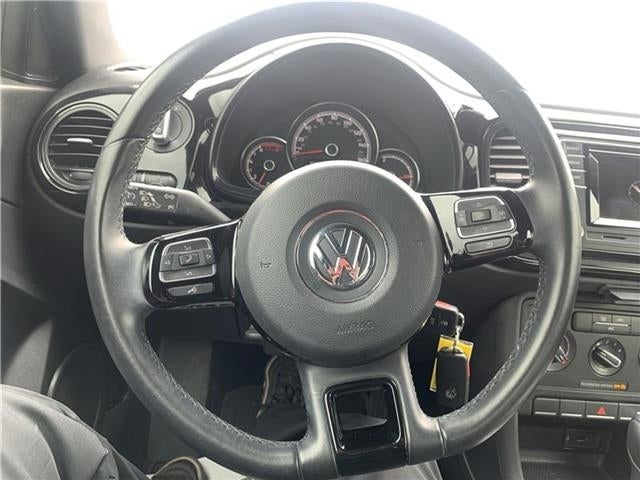 2017 Volkswagen Beetle 1.8T Classic Hatchback